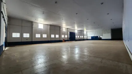 Galpão/Depósito/Armazém para alugar, 1700m² no Distrito Industrial, Cuiabá