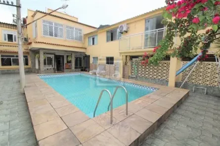 Casa com 3 Quartos à venda, 250m² no Freguesia (Ilha do Governador), Rio de Janeiro