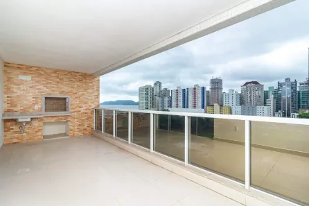 Apartamento com 3 Quartos à venda, 143m² no Meia Praia, Itapema