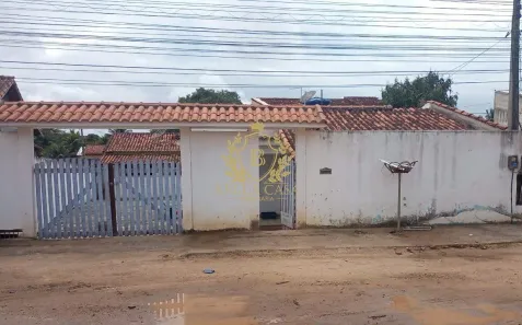 Casa com 4 Quartos à venda, 130m² no Viaduto, Araruama