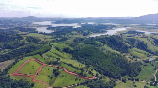 Lote/Terreno à venda, 1000m² no Parque San Marino, Piracaia
