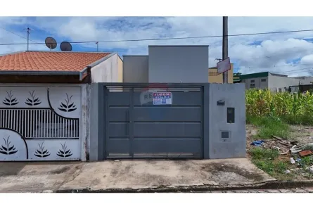 Casa com 2 Quartos à venda, 62m² no Jardim Casarão, Leme