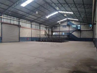 Galpão/Depósito/Armazém à venda, 2500m² no Chácaras Reunidas, São José dos Campos