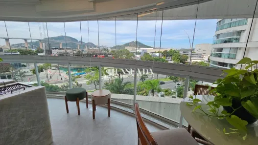 Apartamento com 2 Quartos à venda, 72m² no Enseada do Suá, Vitória