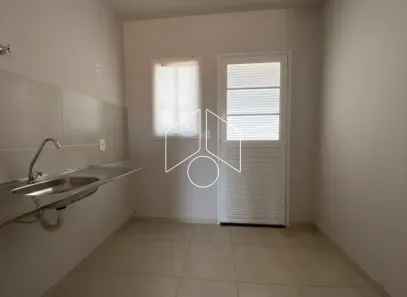 Casa com 2 Quartos para alugar, 45m² no Vereador Ivan Negão, Marília