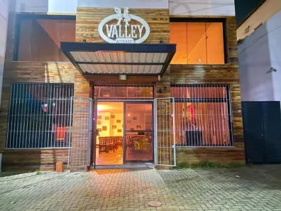 Ponto Comercial à venda, 400m² no Capela, Vinhedo