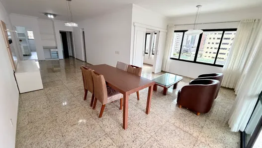 Apartamento com 3 Quartos para alugar, 150m² no Meireles, Fortaleza