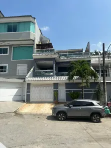 Casa de Condomínio com 4 Quartos à venda, 540m² no Taquara, Rio de Janeiro