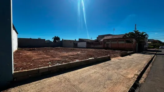 Lote/Terreno à venda, 386m² no Vila Nova, Jaú
