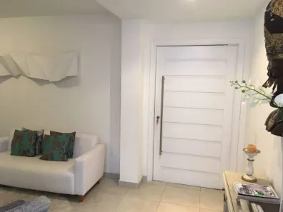 Sobrado com 3 Quartos para alugar, 305m² no Vila Alpina, Santo André