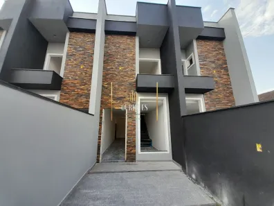 Sobrado com 2 Quartos à venda, 76m² no Comasa, Joinville