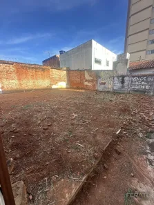 Lote/Terreno à venda, 140m² no Centro, Anápolis