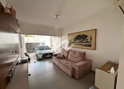 Casa com 3 Quartos para alugar, 190m² no Nossa Senhora Aparecida, Uberlândia