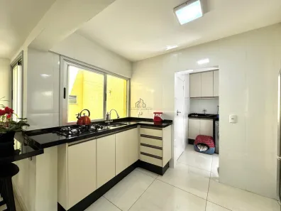 Apartamento com 3 Quartos à venda, 144m² no São Francisco, Curitiba