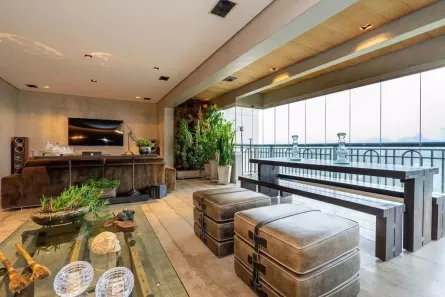 Apartamento com 3 Quartos para alugar, 184m² no Santo Amaro, São Paulo