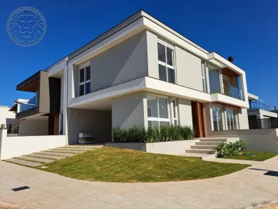 Casa com 3 Quartos à venda, 195m² no Rio Tavares, Florianópolis