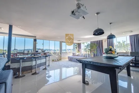 Cobertura com 4 Quartos à venda, 229m² no Abraão, Florianópolis