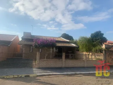 Casa com 1 Quarto à venda, 300m² no Centro, Penha