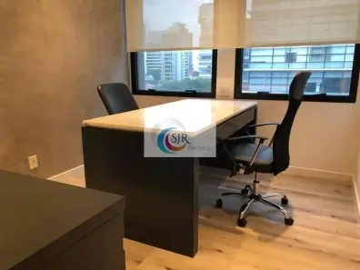 Sala Comercial para venda ou aluguel, 130m² no Vila Olímpia, São Paulo