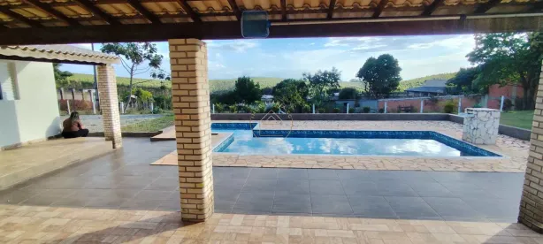 Fazenda/Sítio com 3 Quartos à venda, 1000m² no Chácaras Berro D'Água, Itu