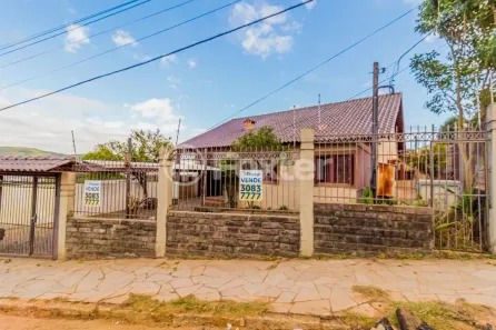 Casa com 4 Quartos à venda, 160m² no Jardim Carvalho, Porto Alegre