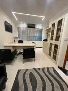 Sala Comercial à venda, 70m² no Centro, Santos