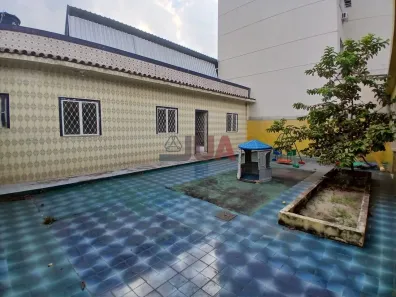 Casa com 4 Quartos para alugar, 191m² no Centro, Nova Iguaçu