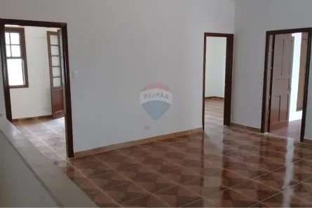 Sobrado com 5 Quartos à venda, 324m² no Vila Mazzei, São Paulo