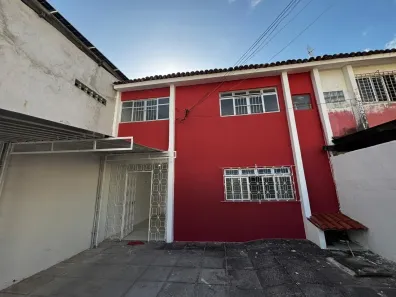 Casa com 3 Quartos para alugar, 100m² no Pina, Recife