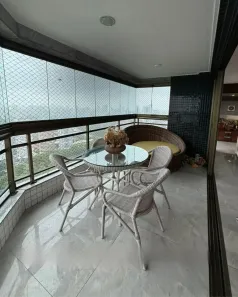 Apartamento com 4 Quartos à venda, 220m² no Jaqueira, Recife