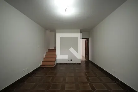 Casa com 3 Quartos à venda, 173m² no Jardim Stella, Santo André