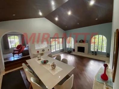 Sobrado com 4 Quartos à venda, 422m² no Vila Machado, Mairiporã