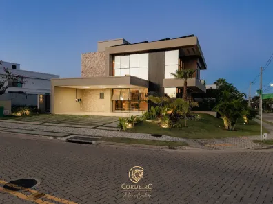 Casa de Condomínio com 4 Quartos à venda, 400m² no Cidade Alpha, Eusébio