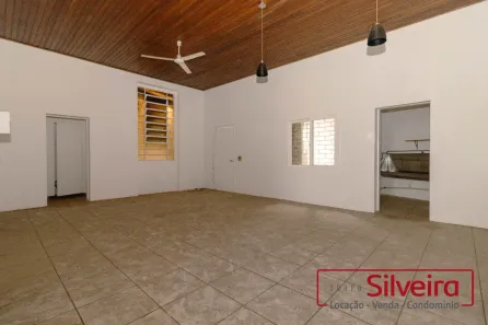 Imóvel Comercial para alugar, 200m² no Independência, Porto Alegre