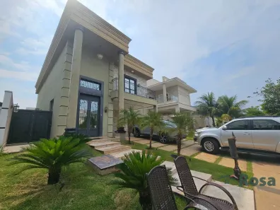 Sobrado com 3 Quartos à venda, 268m² no Jardim Itália, Cuiabá