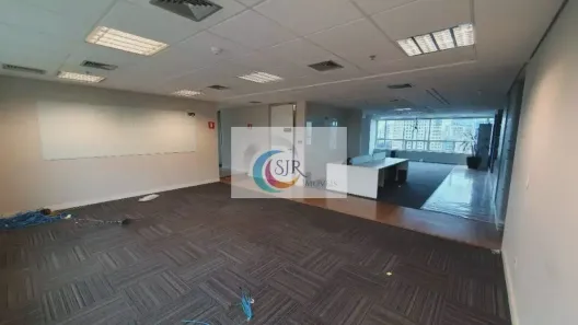 Sala Comercial para alugar, 512m² no Jardim das Acácias, São Paulo