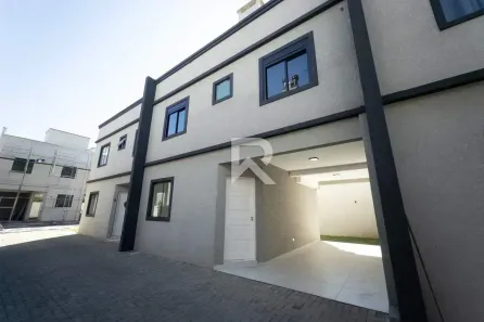Casa com 3 Quartos à venda, 114m² no Santa Felicidade, Curitiba