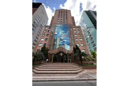Sala Comercial à venda, 31m² no Vila Olímpia, São Paulo