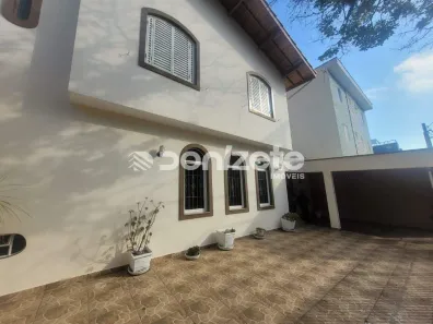 Sobrado com 3 Quartos à venda, 155m² no Vila Scarpelli, Santo André