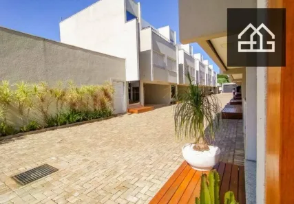 Casa de Condomínio com 3 Quartos à venda, 189m² no Pioneiros Catarinenses, Cascavel