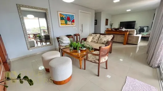Apartamento com 3 Quartos para venda ou aluguel, 205m² no Quilombo, Cuiabá