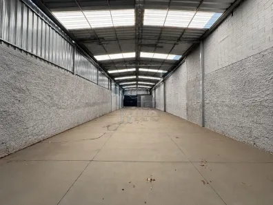 Galpão/Depósito/Armazém à venda, 228m² no Parque das Oliveiras, Ribeirão Preto