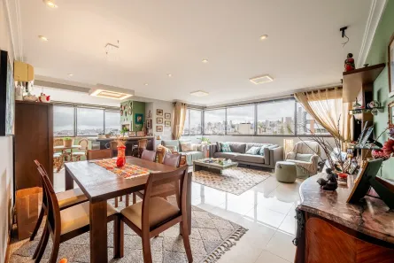 Apartamento com 3 Quartos à venda, 130m² no Petrópolis, Porto Alegre