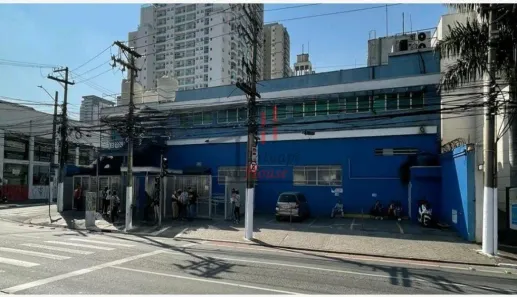 Prédio Comercial para alugar, 3300m² no Várzea da Barra Funda, São Paulo