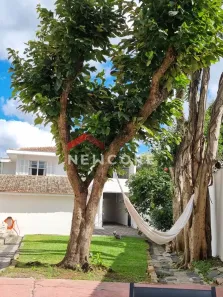 Casa com 4 Quartos à venda, 228m² no Jardim Botânico, Curitiba