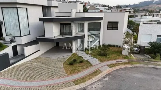 Casa de Condomínio com 4 Quartos à venda, 350m² no Cidade Tamboré, Santana de Parnaíba