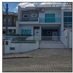Casa com 3 Quartos à venda, 112m² no Petrópolis, Joinville