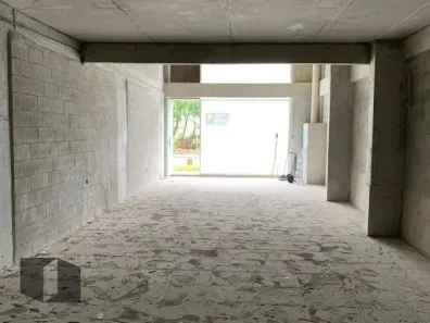 Ponto Comercial à venda, 121m² no Recreio dos Bandeirantes, Rio de Janeiro