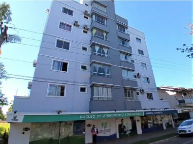Apartamento com 2 Quartos para alugar, 70m² no Centro, Chapecó