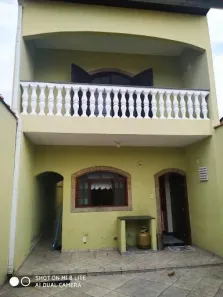 Sobrado com 3 Quartos à venda, 150m² no Vila Naly, Caçapava
